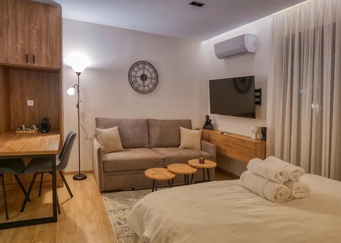 Harmony Center Luxury Apartment